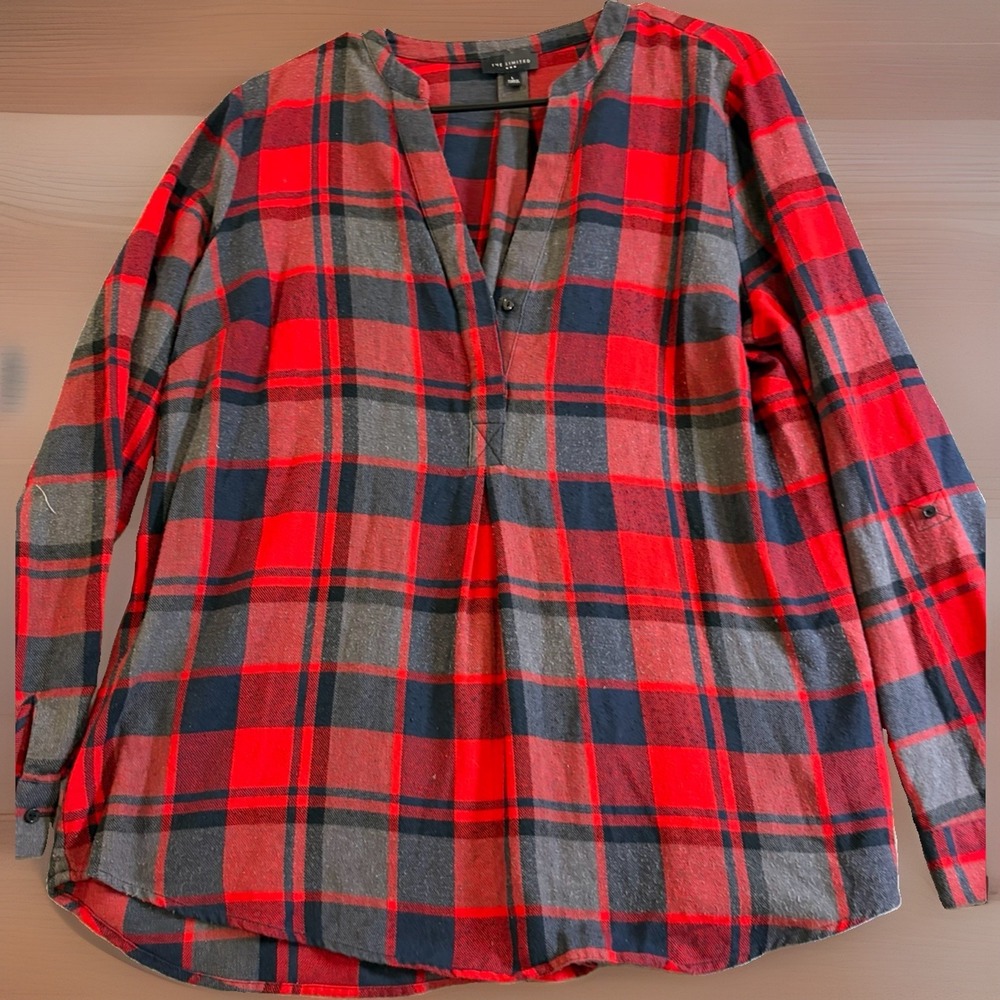 The Limited Women's Sz L Plaid Button Down Half Way Shirt Roll Sleeve Red Black